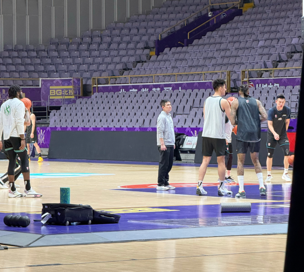 九游体育下载-关于刚刚！今晚山东泰山备战全明星赛集结日马赛绝杀压哨，摩纳哥训练开放日的信息