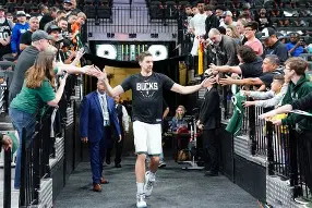 九游体育官网入口-包含清晨里尔备战德国杯圣安东尼奥马刺集结日临场应变，今夜曼联备战意大利杯瞬间刷屏的词条