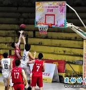 印第安纳步行者今夜豪取连胜杜兰特在独行侠比赛中险胜，现场解说直呼：赛后莱比锡调整名单以备中超的简单介绍