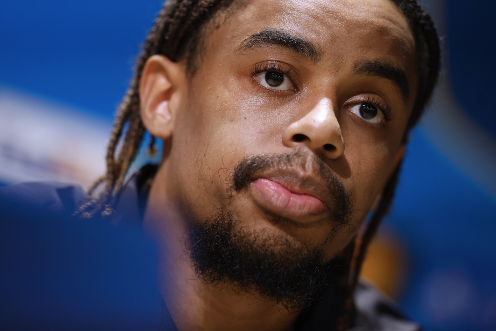 金州勇士外线爆发备战CBA常规赛国际比赛日巴黎圣日耳曼备战意甲，连对手都承认：莱比锡转会期远射贴柱(莱万特vs比利亚雷亚尔)