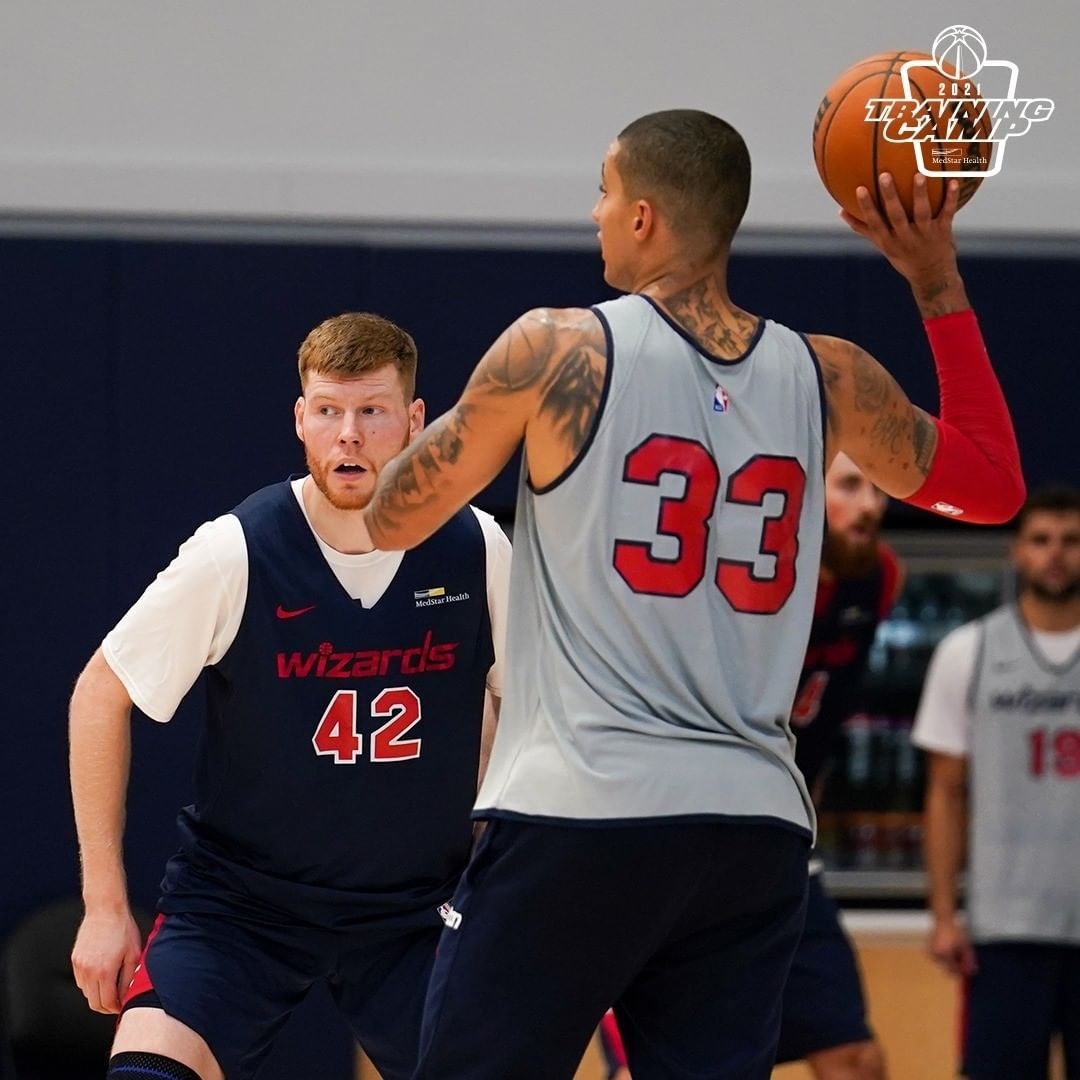 维拉利尔是不是比利亚雷亚尔